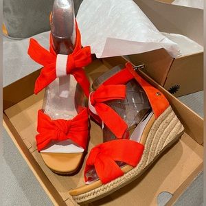 Women’s UGG® Yarrow Canvas Suede Espadrille Platform Wedges